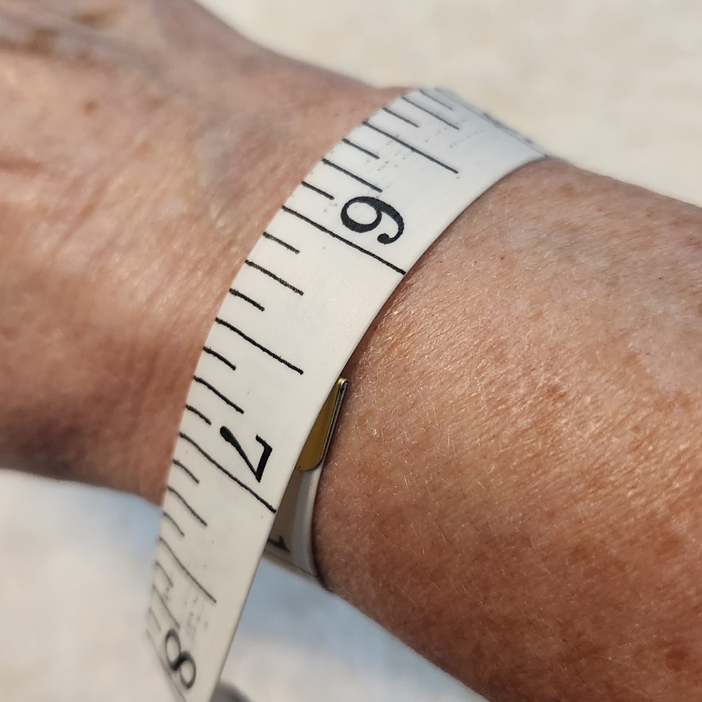 Silvertone Bracelet With 6 Multi-Colored Stones - image 5
